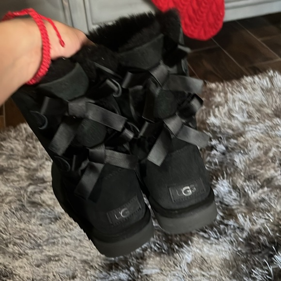 Bailey Bow II - Picture 11 of 16